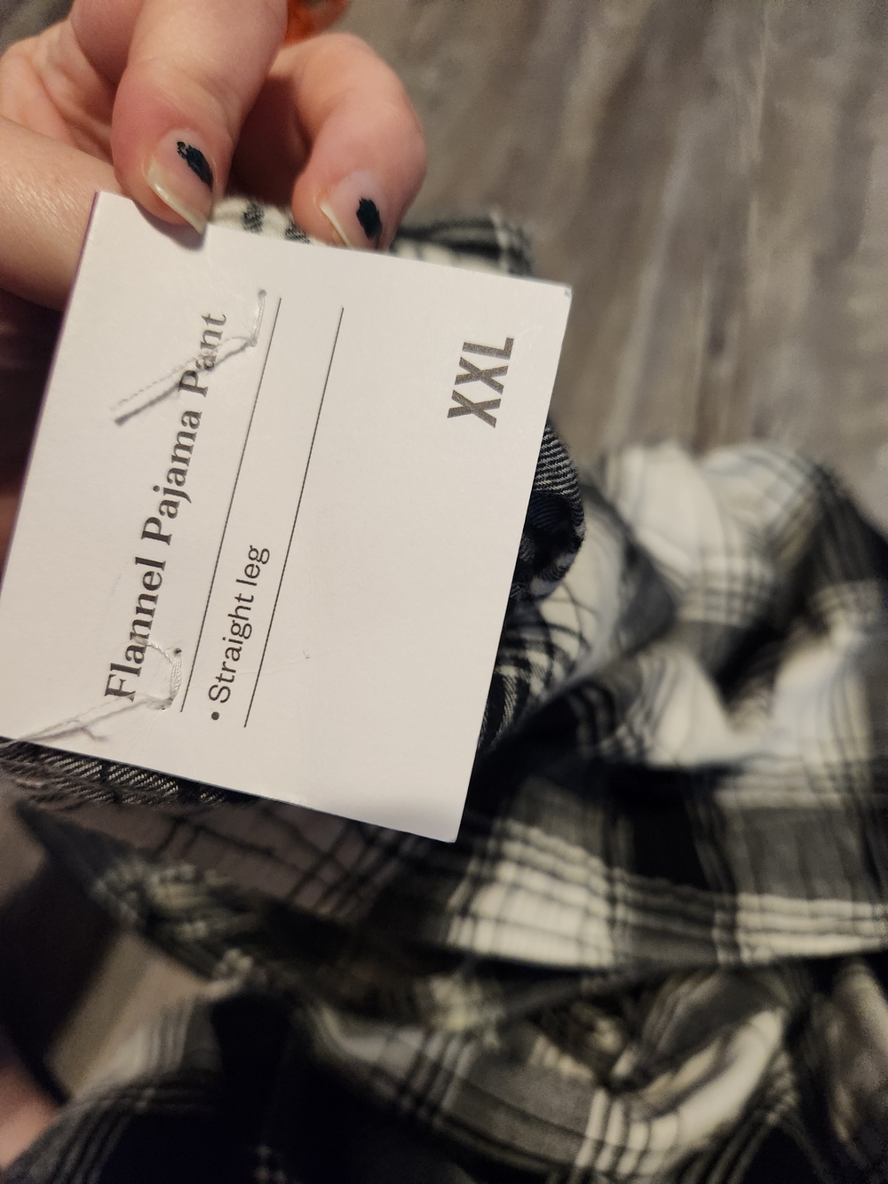 Black & White Plaid Lounge Pants - Picture 2 of 2